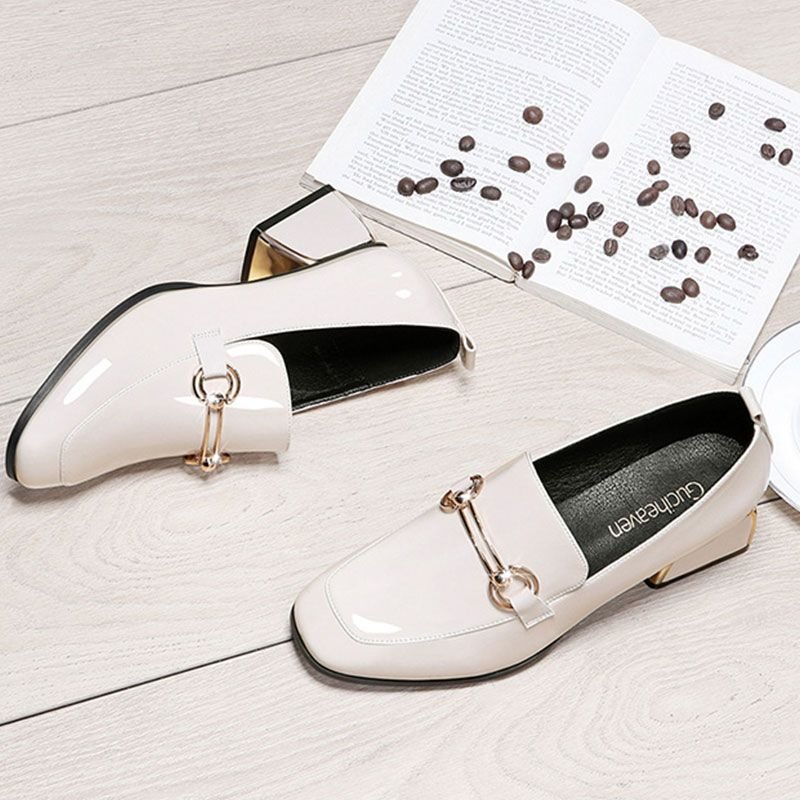 Size:4.5-10 Women Leather Metal Buckle Decorate Chunky Heels Shoes