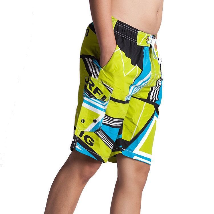 Men Color Blocking Loose Casual Beach Shorts